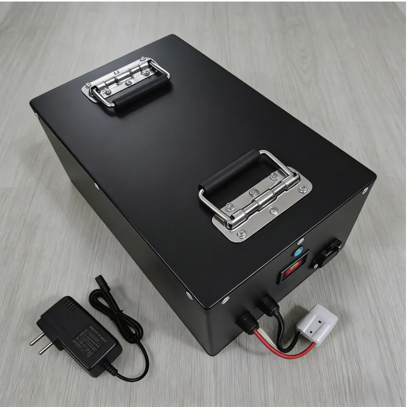 60V 100Ah lithium battery cell - огляд і ціна 60V 50Ah Electric Scooter Battery