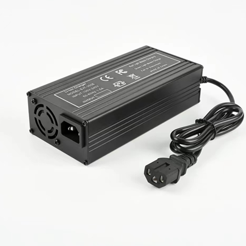 60V Fast Charger 67.2V/5A Char - огляд і ціна 84V 20A Smart Charger